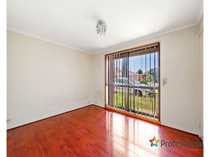 27 Branston Road, St Albans VIC 3021