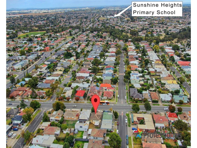 22 Hampshire Road, Sunshine VIC 3020