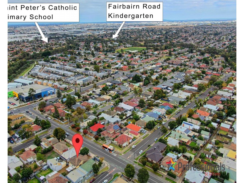 22 Hampshire Road, Sunshine VIC 3020