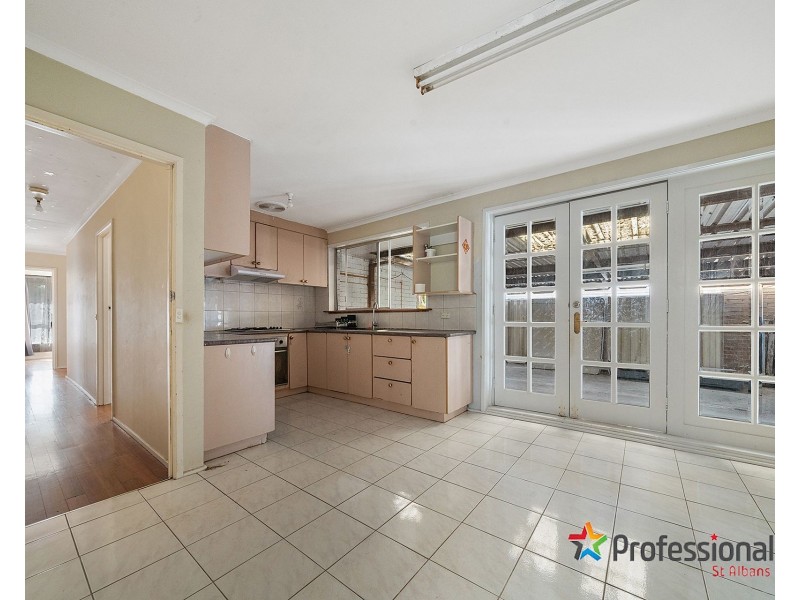 167 Main Road East, St Albans VIC 3021
