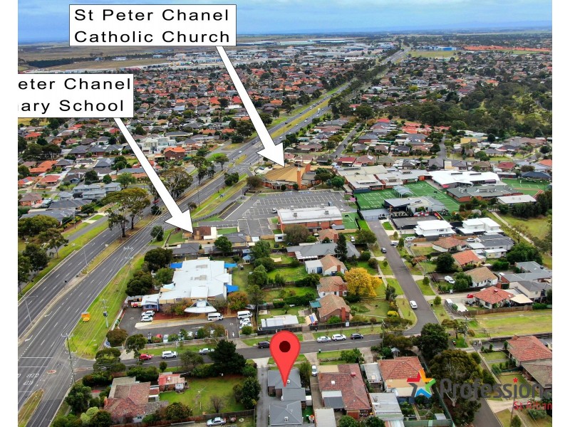 1/10 Miles Street, Deer Park VIC 3023