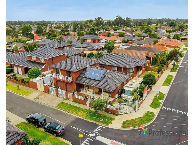 10 Gould Street, Deer Park VIC 3023