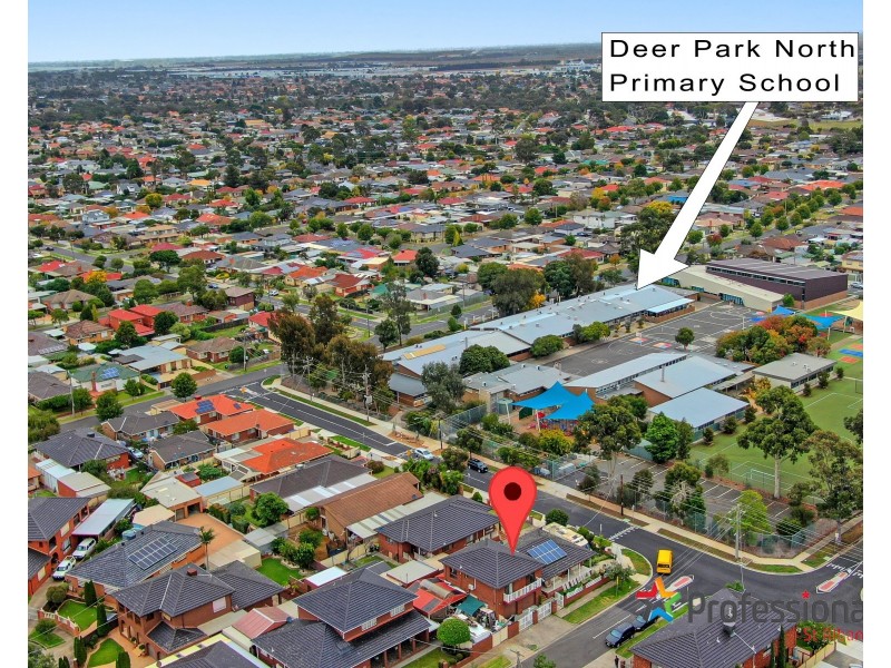 10 Gould Street, Deer Park VIC 3023