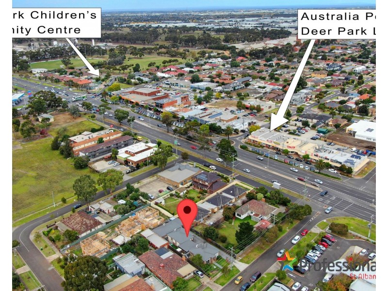 10 Gould Street, Deer Park VIC 3023