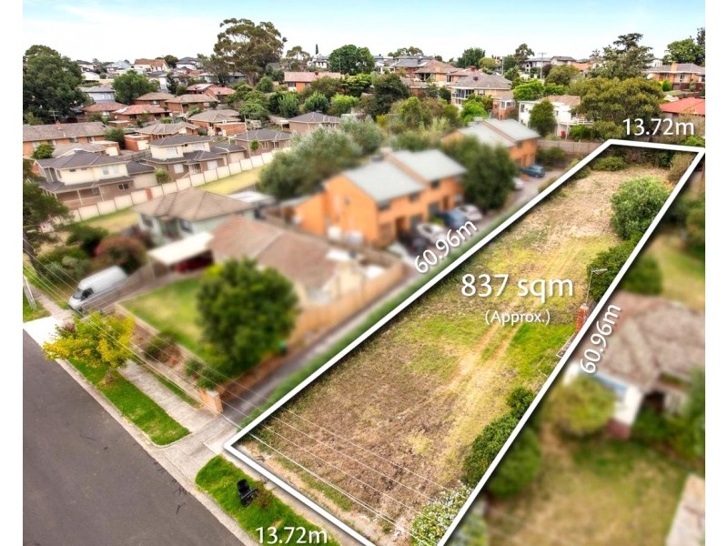 82 Railway Parade, Pascoe Vale VIC 3044