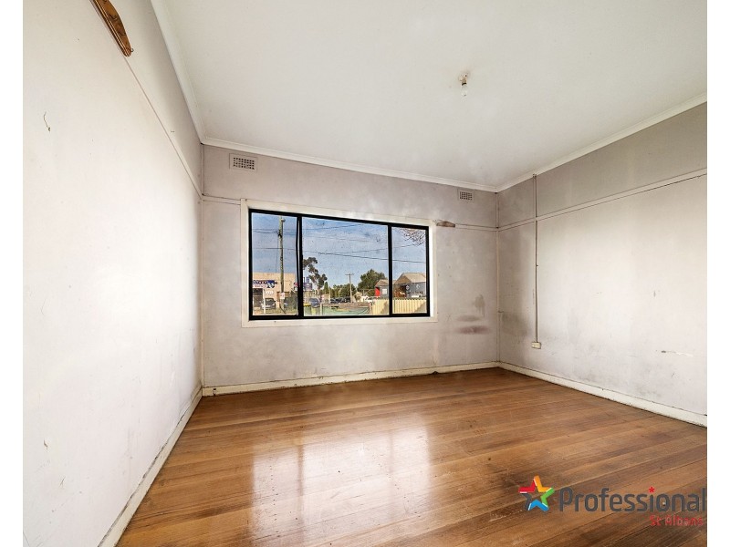 66 Wright Street, Sunshine VIC 3020
