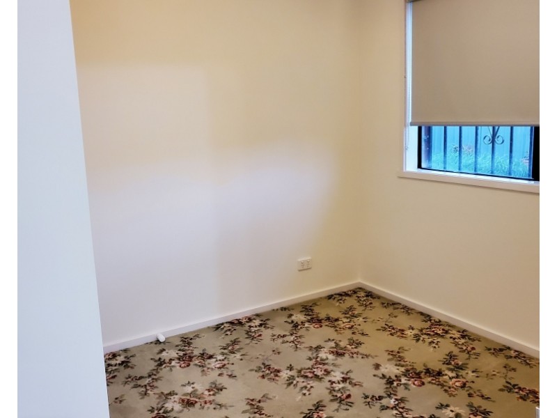 103 Moonstone Circuit, St Albans VIC 3021