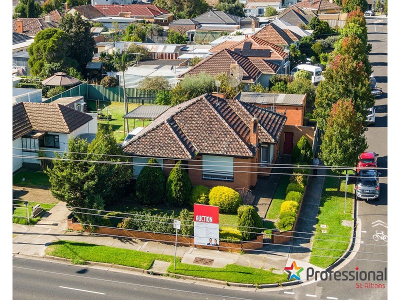 72 Mcintyre Road, Sunshine North VIC 3020