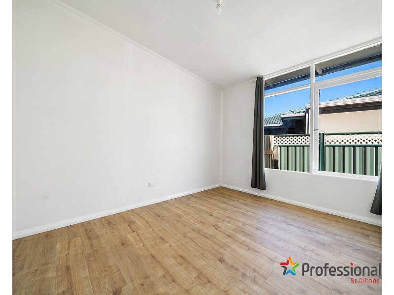 30 Mcleod Road, St Albans VIC 3021