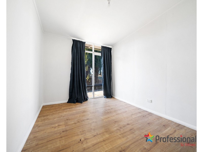 30 Mcleod Road, St Albans VIC 3021