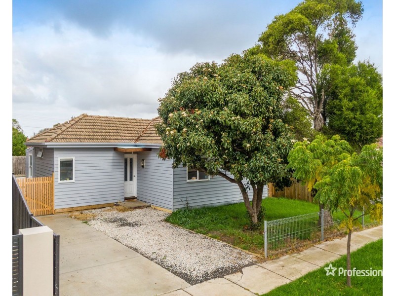 7 Lindenow Street, Maidstone VIC 3012