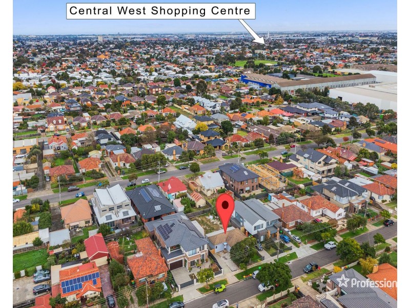 7 Lindenow Street, Maidstone VIC 3012