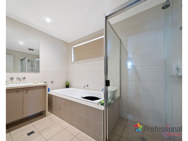 9 Legend Drive, Epping VIC 3076