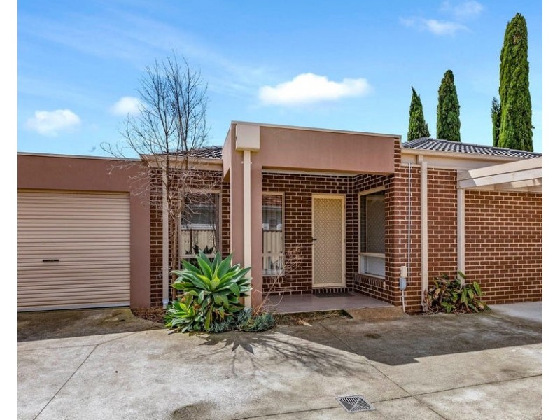 1&2/34 Vule Street, St Albans VIC 3021