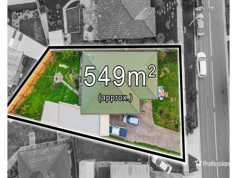 9 Nova Avenue, Deer Park VIC 3023