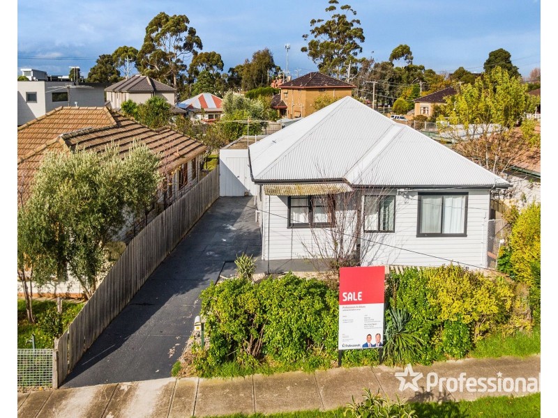 36 Albert Crescent, St Albans VIC 3021