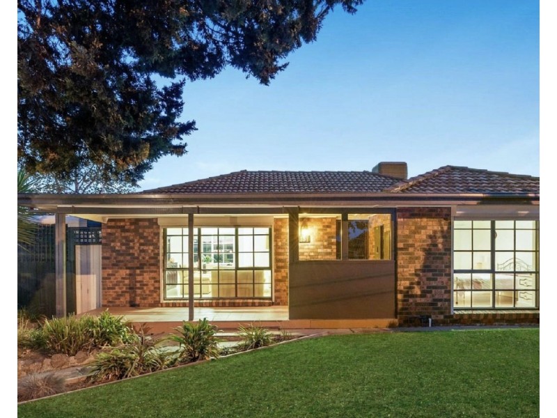 131 Kings Road, Kings Park VIC 3021