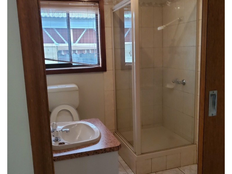 3/5 Alexina Street, St Albans VIC 3021