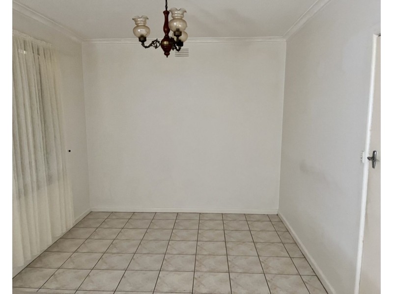 130 Biggs Street, St Albans VIC 3021