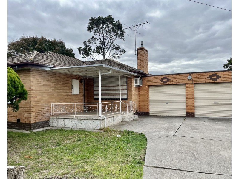 130 Biggs Street, St Albans VIC 3021