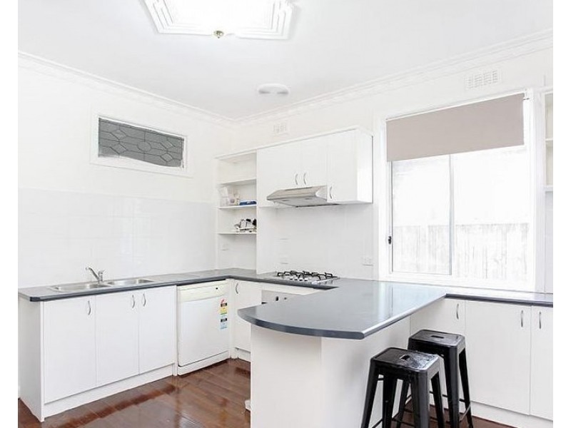 1/57 Cypress Avenue, Brooklyn VIC 3012