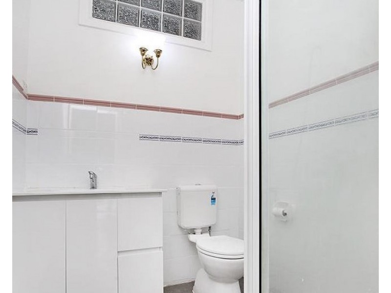 1/57 Cypress Avenue, Brooklyn VIC 3012