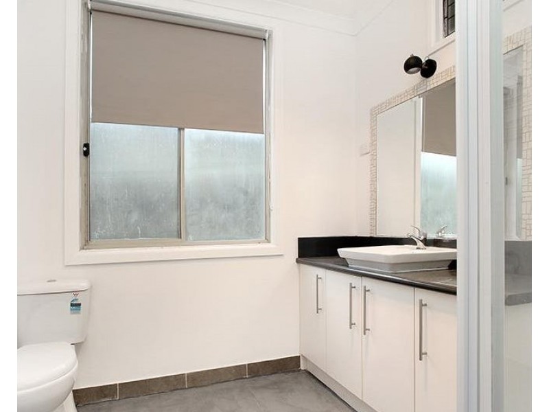 1/57 Cypress Avenue, Brooklyn VIC 3012