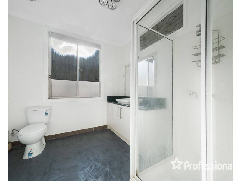 1/57 Cypress Avenue, Brooklyn VIC 3012