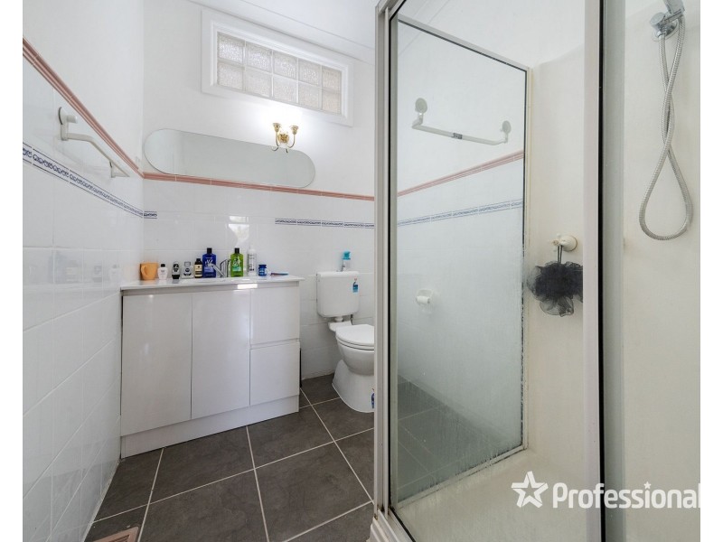 1/57 Cypress Avenue, Brooklyn VIC 3012