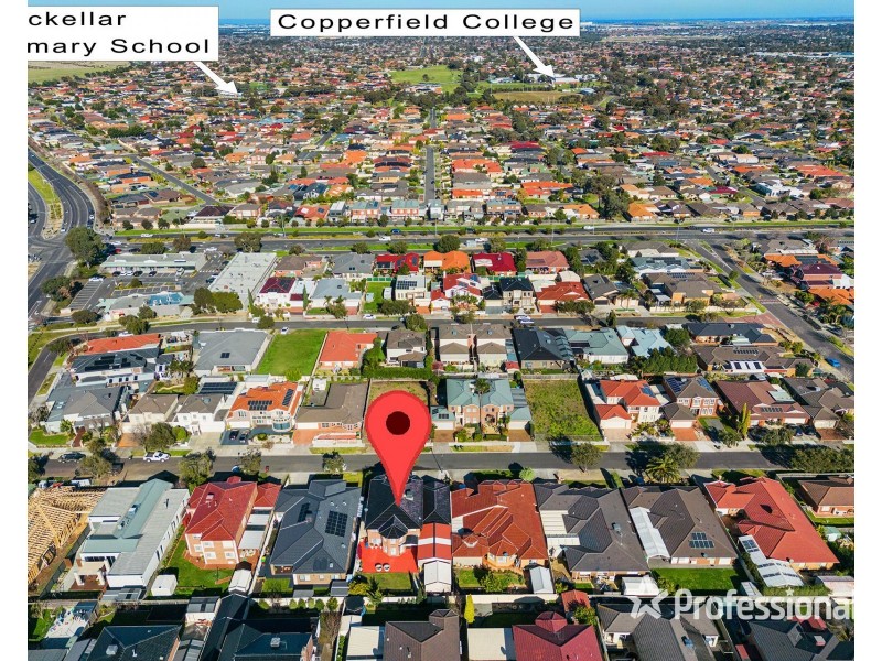 12 Tudor Rose Crescent, Sydenham VIC 3037