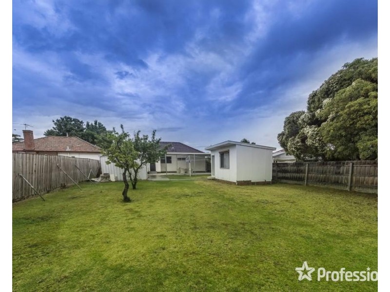 39 Scott Avenue, St Albans VIC 3021