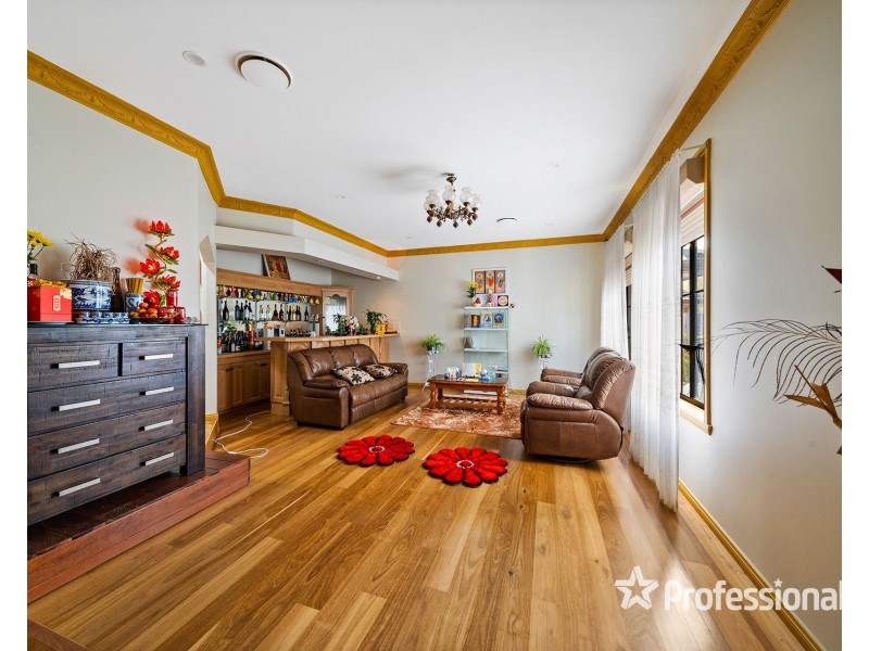 7 Adams Street, St Albans VIC 3021