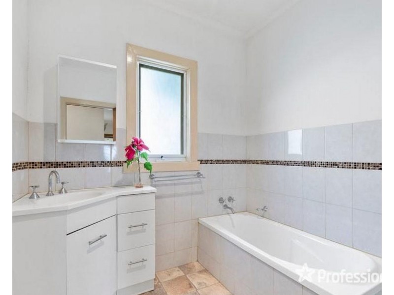 76 Hertford Road, Sunshine VIC 3020