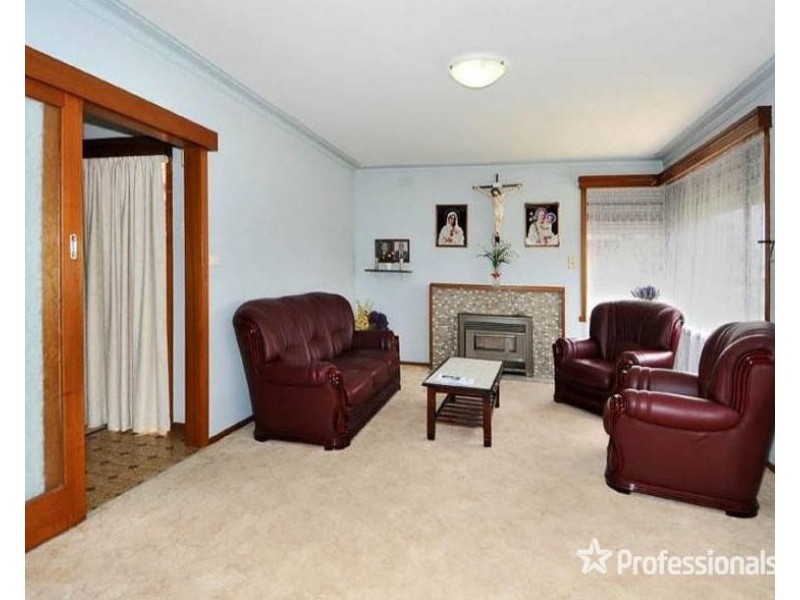 50 Oberon Avenue, St Albans VIC 3021