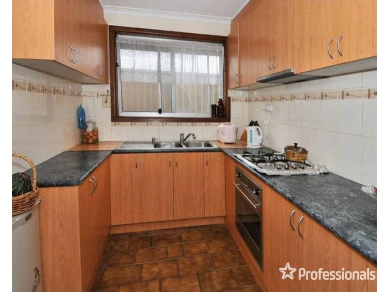 50 Oberon Avenue, St Albans VIC 3021