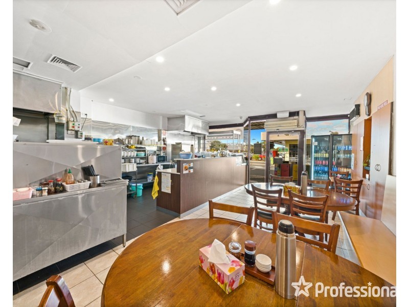 306 Main Road, St Albans VIC 3021