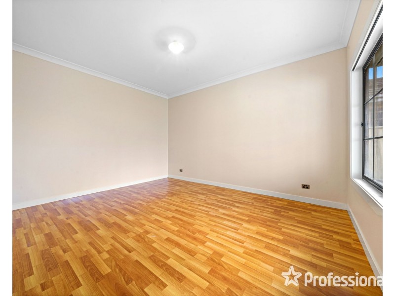 35 Walmer Avenue, St Albans VIC 3021