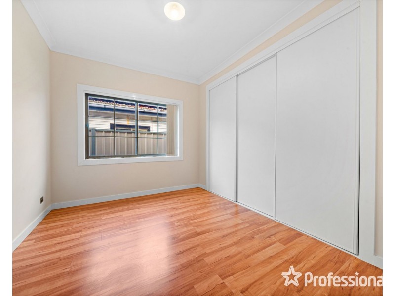 35 Walmer Avenue, St Albans VIC 3021
