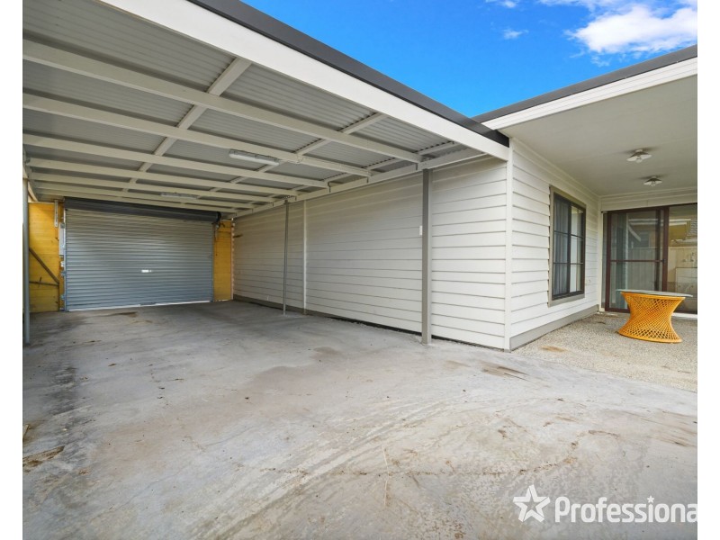 35 Walmer Avenue, St Albans VIC 3021