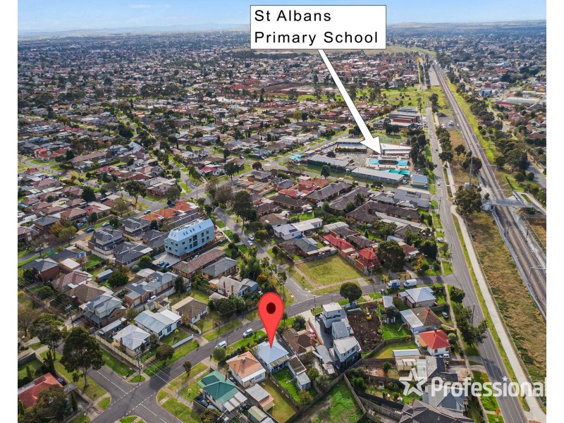 36 Albert Crescent, St Albans VIC 3021
