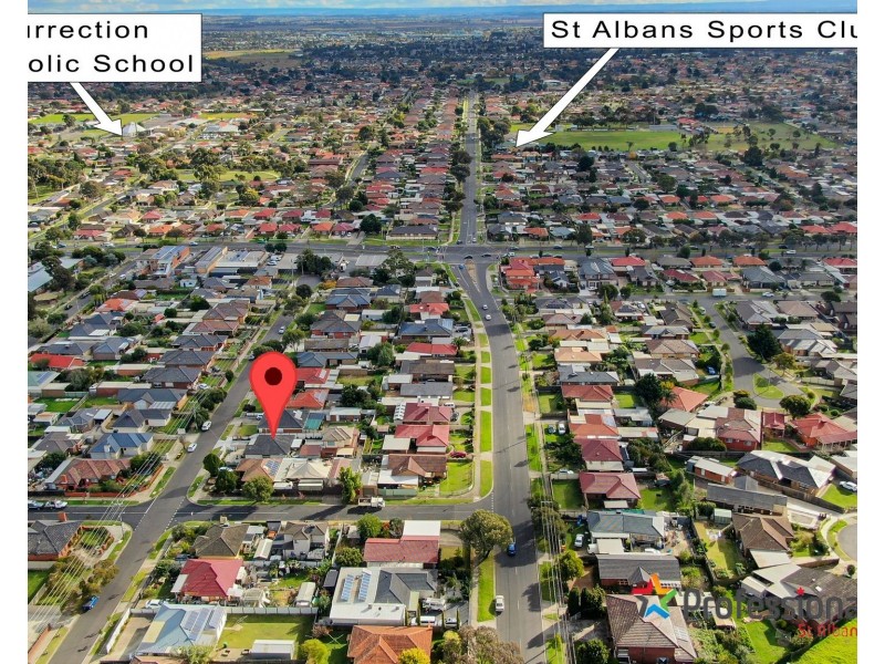 2/56 Andrew Road, St Albans VIC 3021