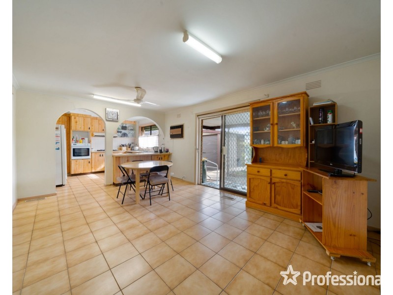 28 Hispano Drive, Keilor Downs VIC 3038