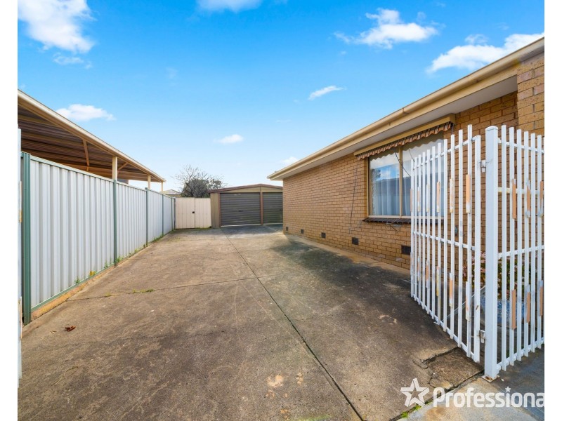 28 Hispano Drive, Keilor Downs VIC 3038