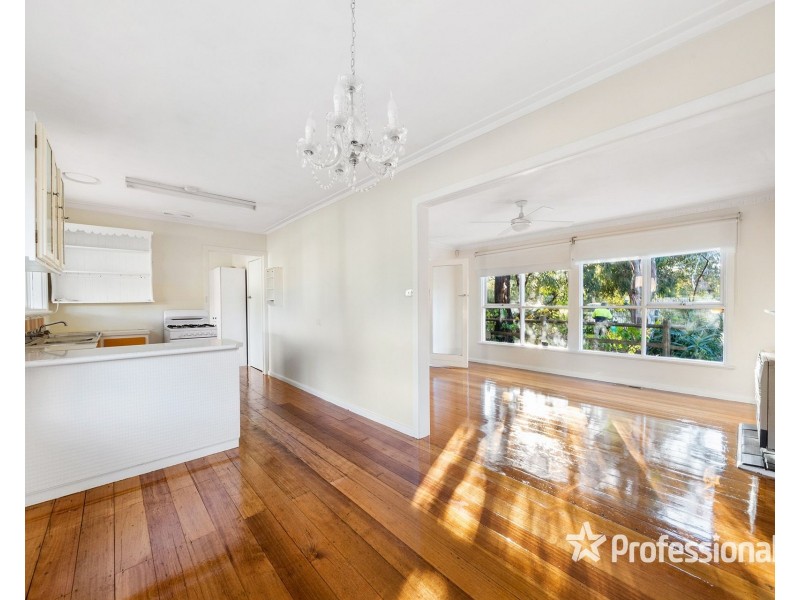 5 Kurrajong Crescent, Melton South VIC 3338