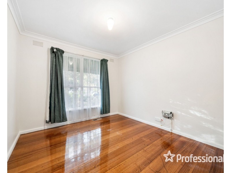 5 Kurrajong Crescent, Melton South VIC 3338