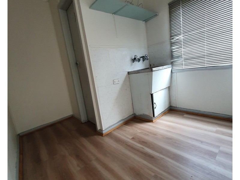 136 William St, St Albans VIC 3021