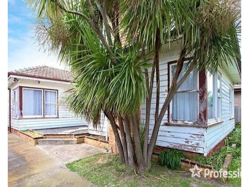 74 Cary Street, Sunshine North VIC 3020