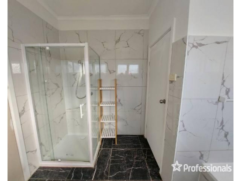 74 Cary Street, Sunshine North VIC 3020