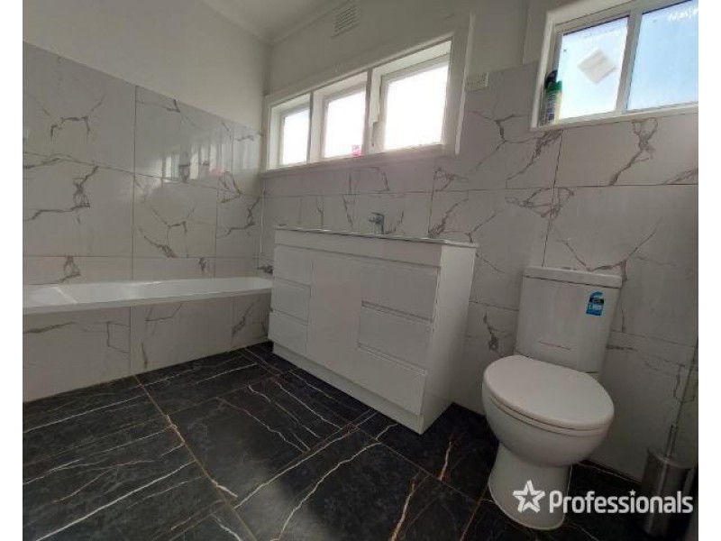 74 Cary Street, Sunshine North VIC 3020