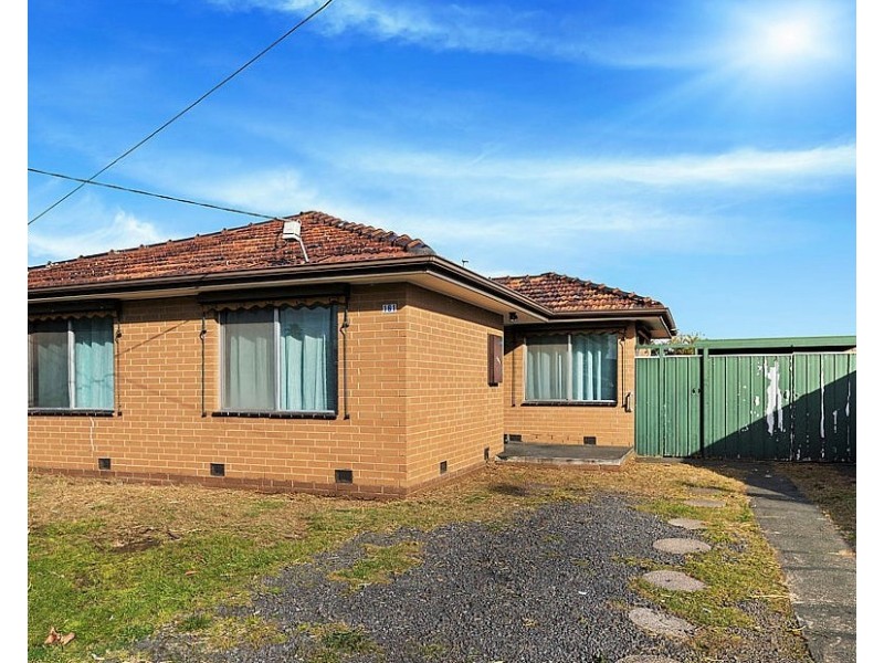 161 Main Road East, St Albans VIC 3021